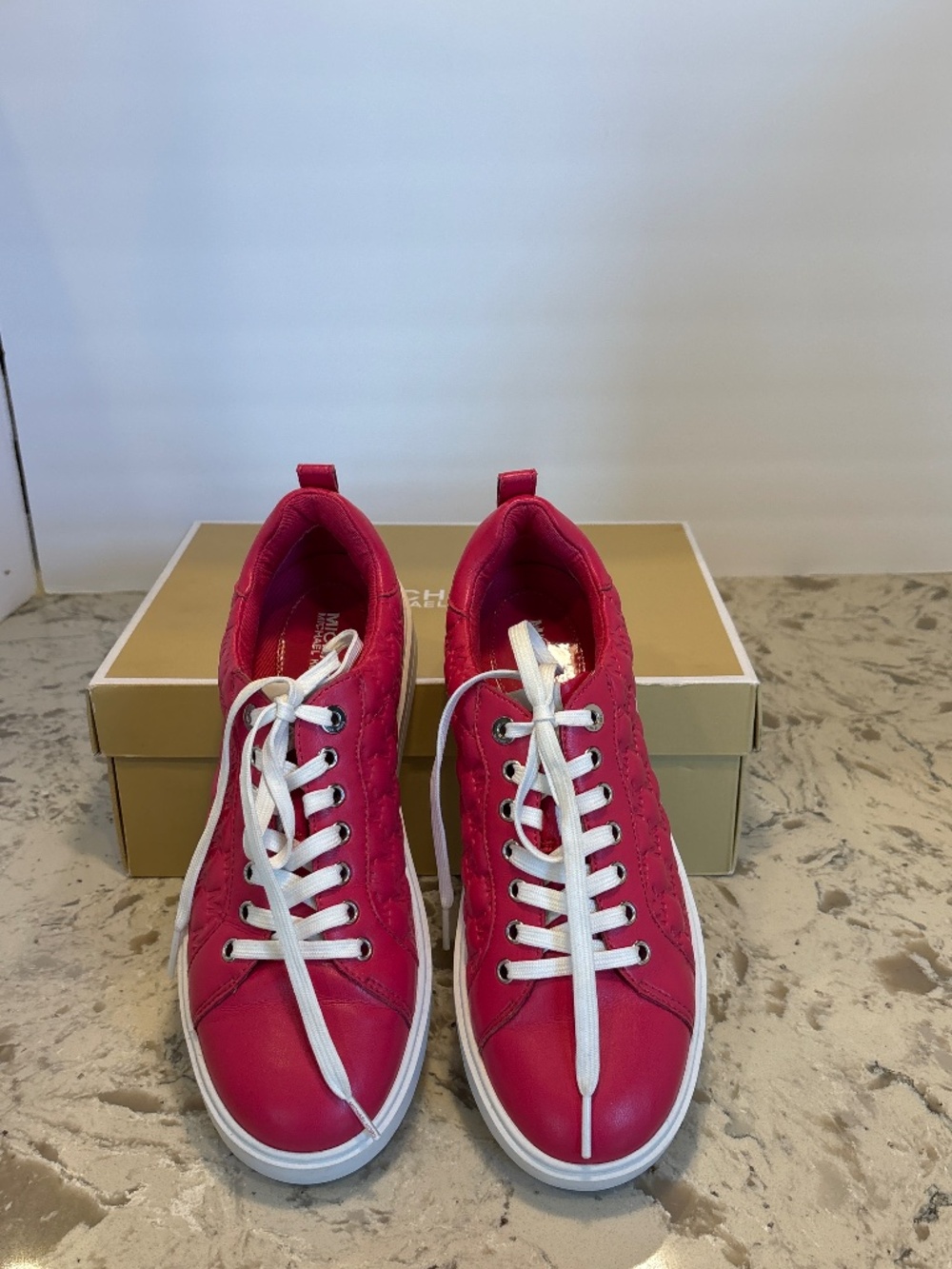Women’s Michael Kors Emmett Napa Puffy Logo Rubin Red Sneakers Size 8
